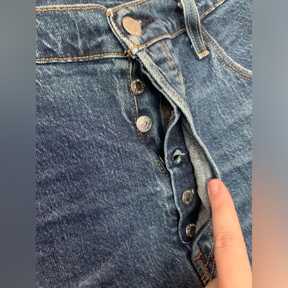 Levi’s 501 Original High Rise Dark Jean Shorts Cut Off Salsa Mood - Size 34 - Picture 7 of 15